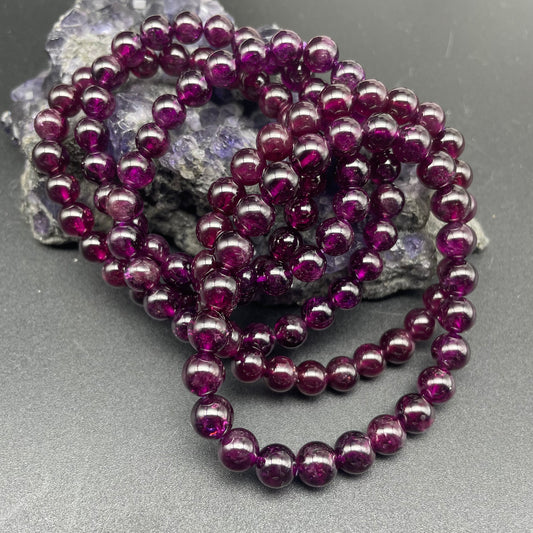 紫牙烏石榴石手串 7mm