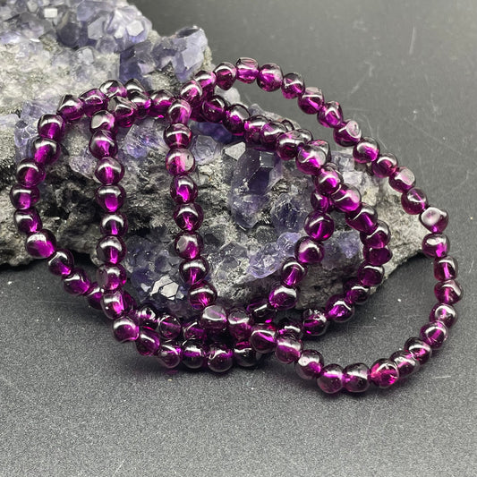 頂級晶體紫牙烏隨形手串 5mm