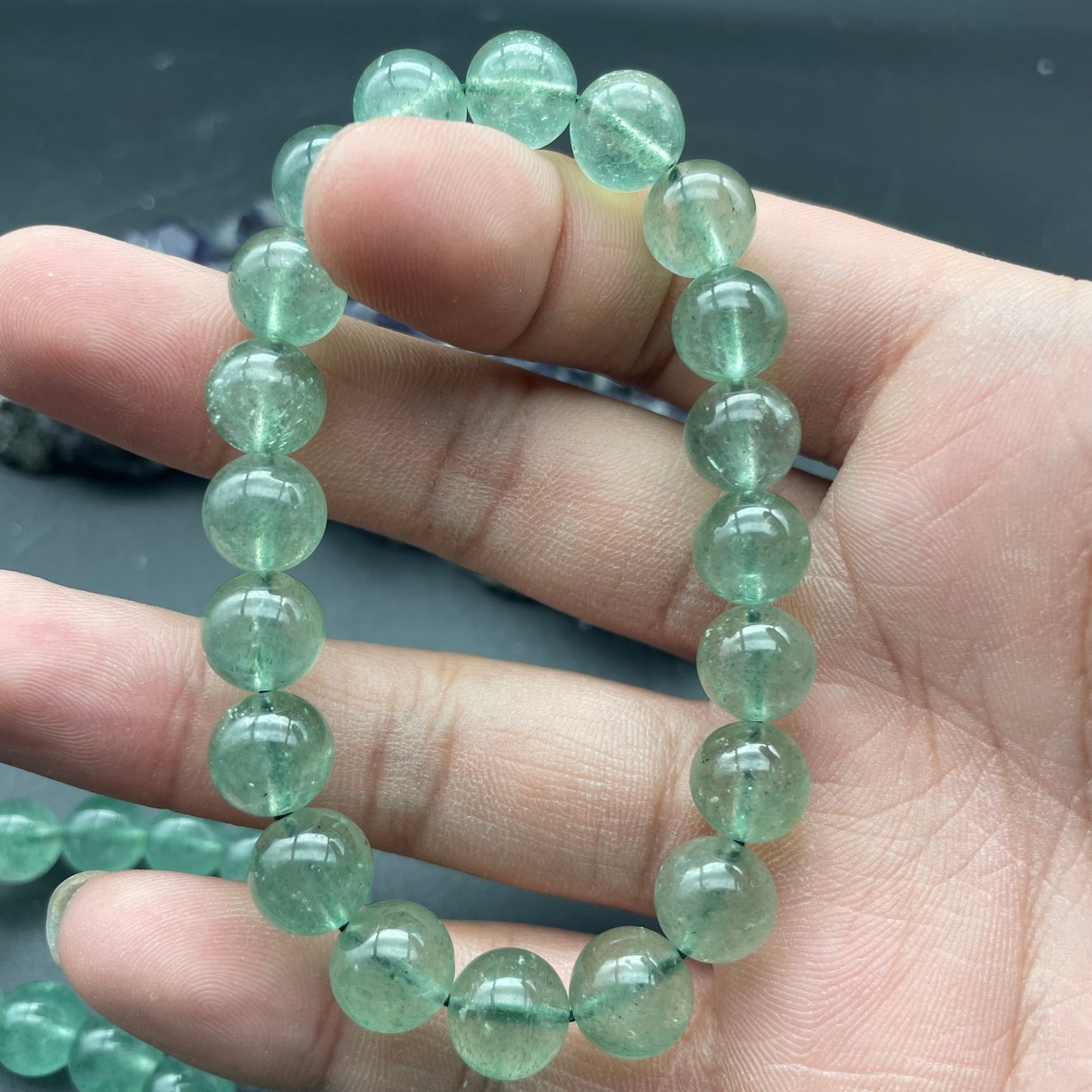 星光綠草莓手串 10mm