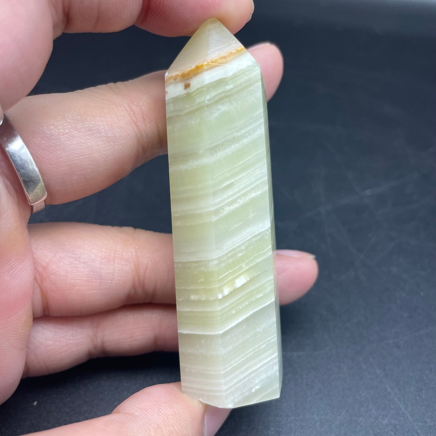 阿富汗玉晶柱