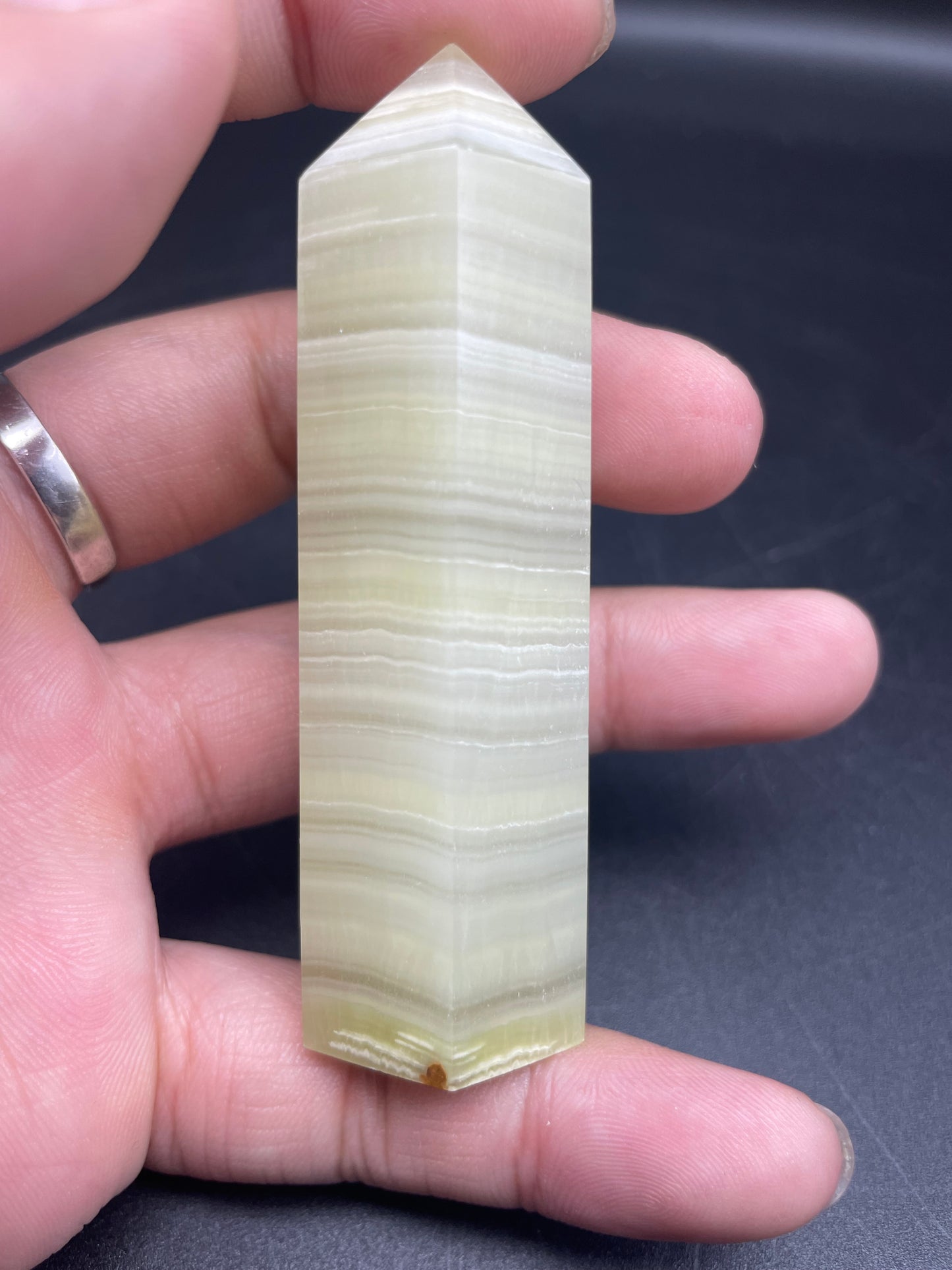 阿富汗玉晶柱