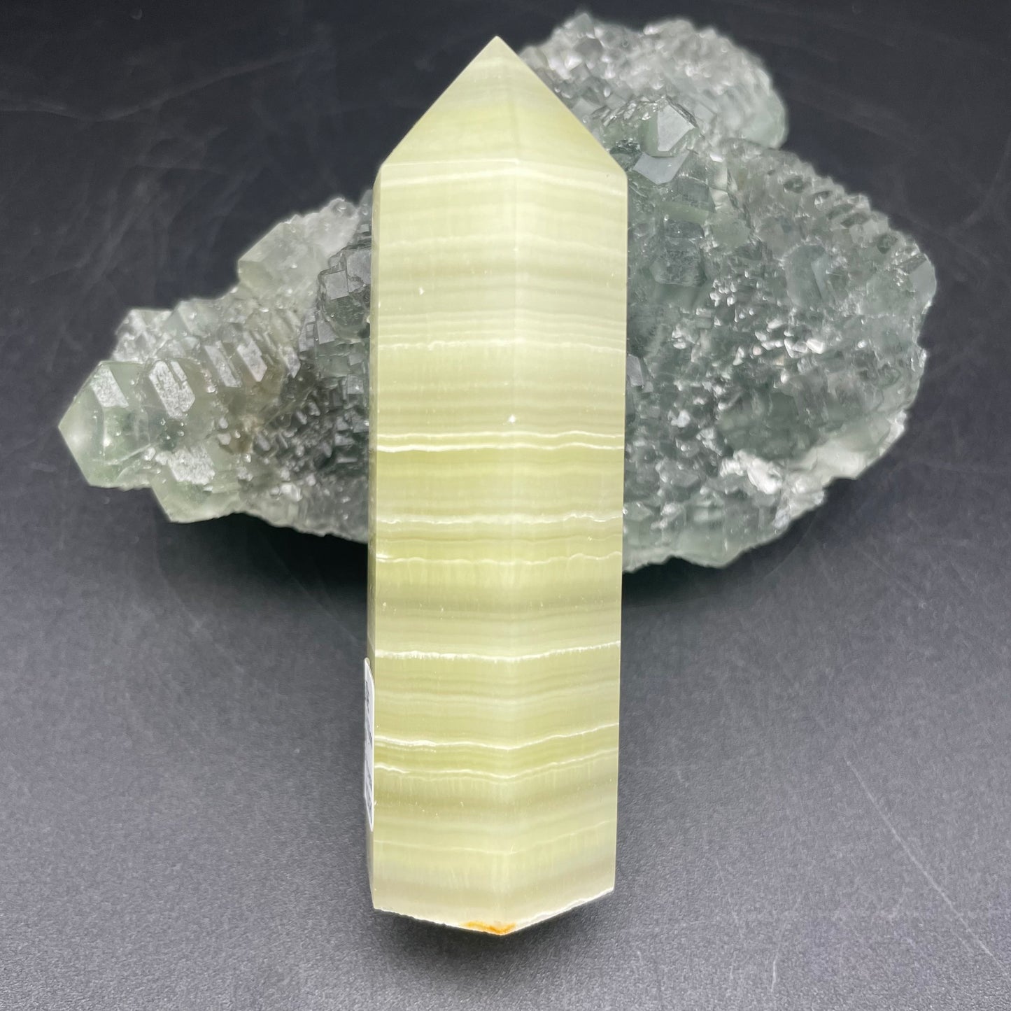 阿富汗玉晶柱