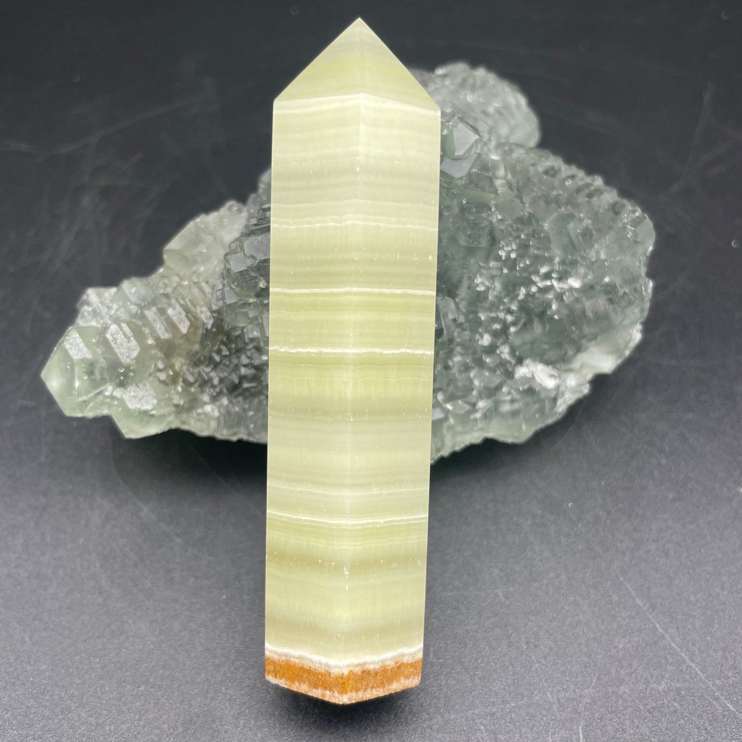阿富汗玉晶柱