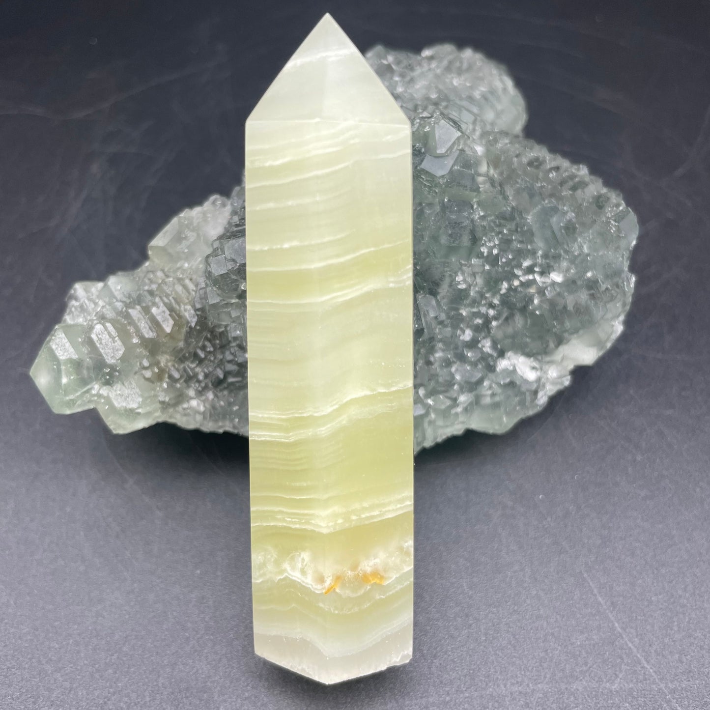 阿富汗玉晶柱