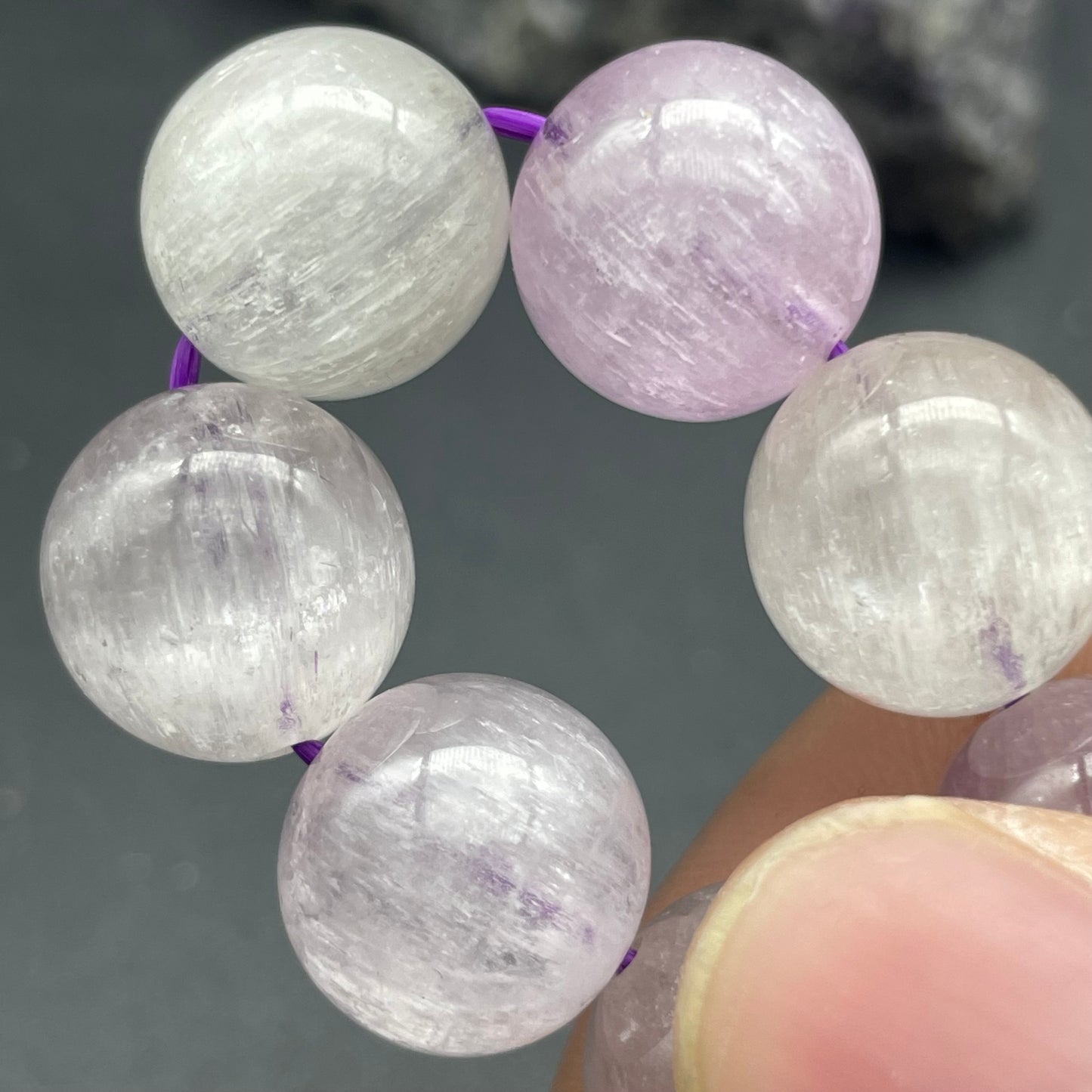 超高品拉絲強猫眼彩鋰輝手串 12mm