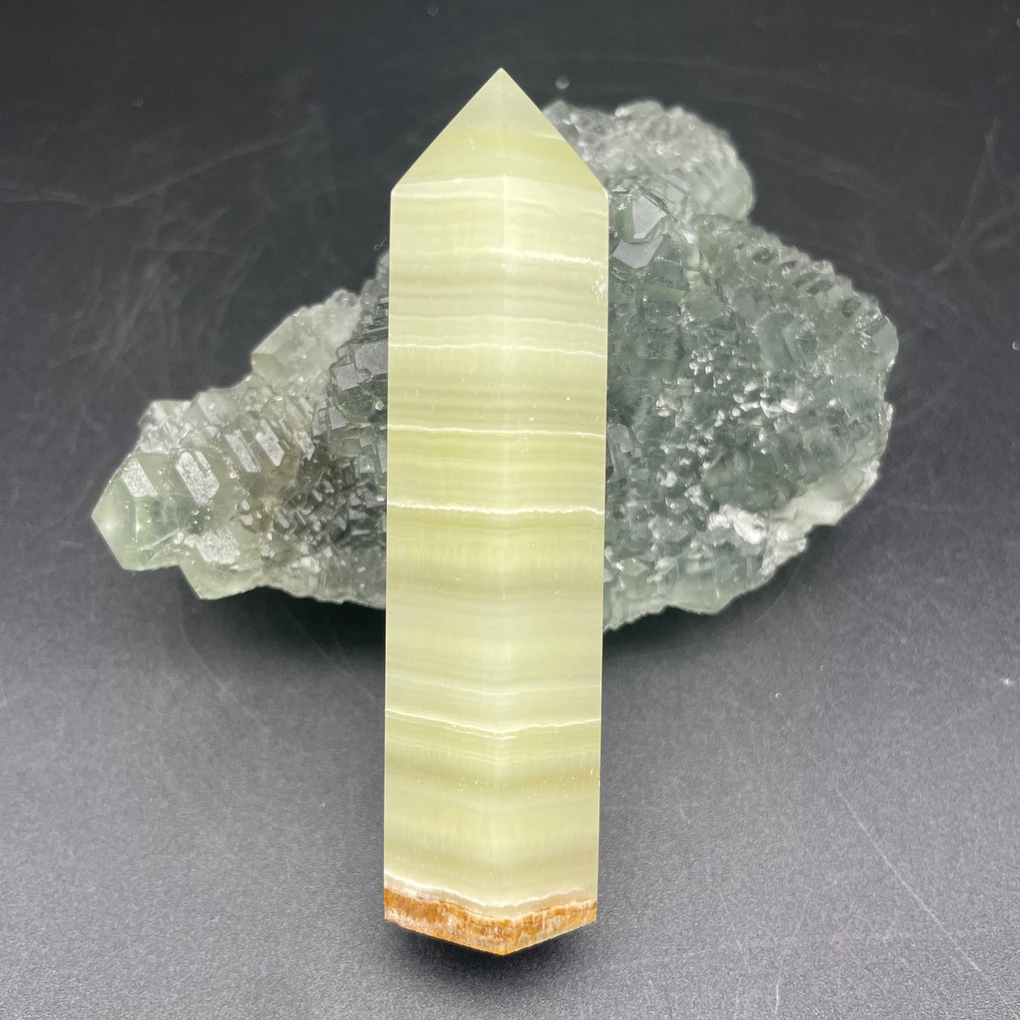 阿富汗玉晶柱