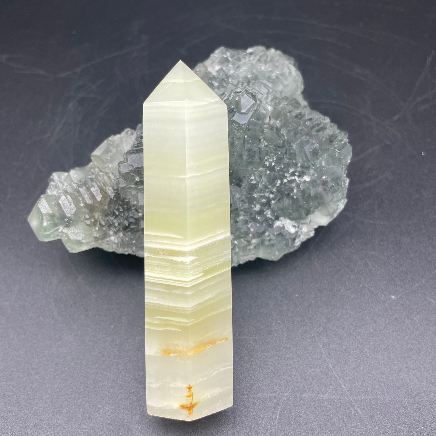 阿富汗玉晶柱
